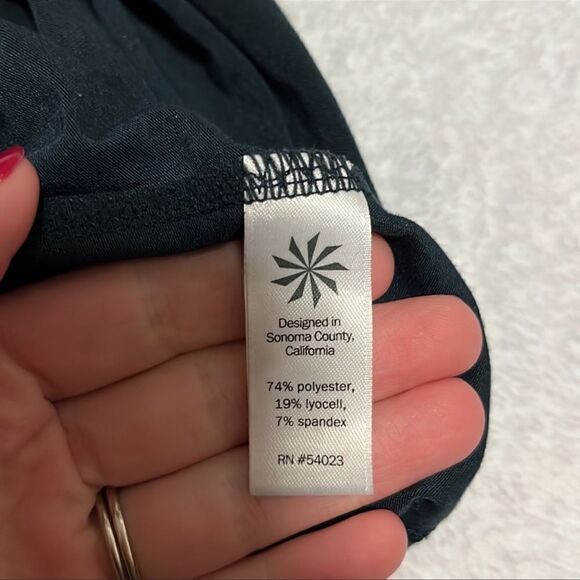 Athleta Yogini Tank Open Back Green XS - Picture 6 of 6